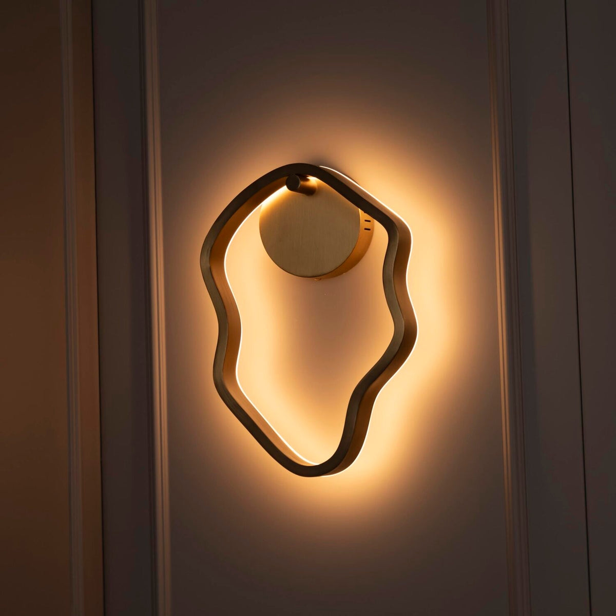 Astrara Led Aplik
