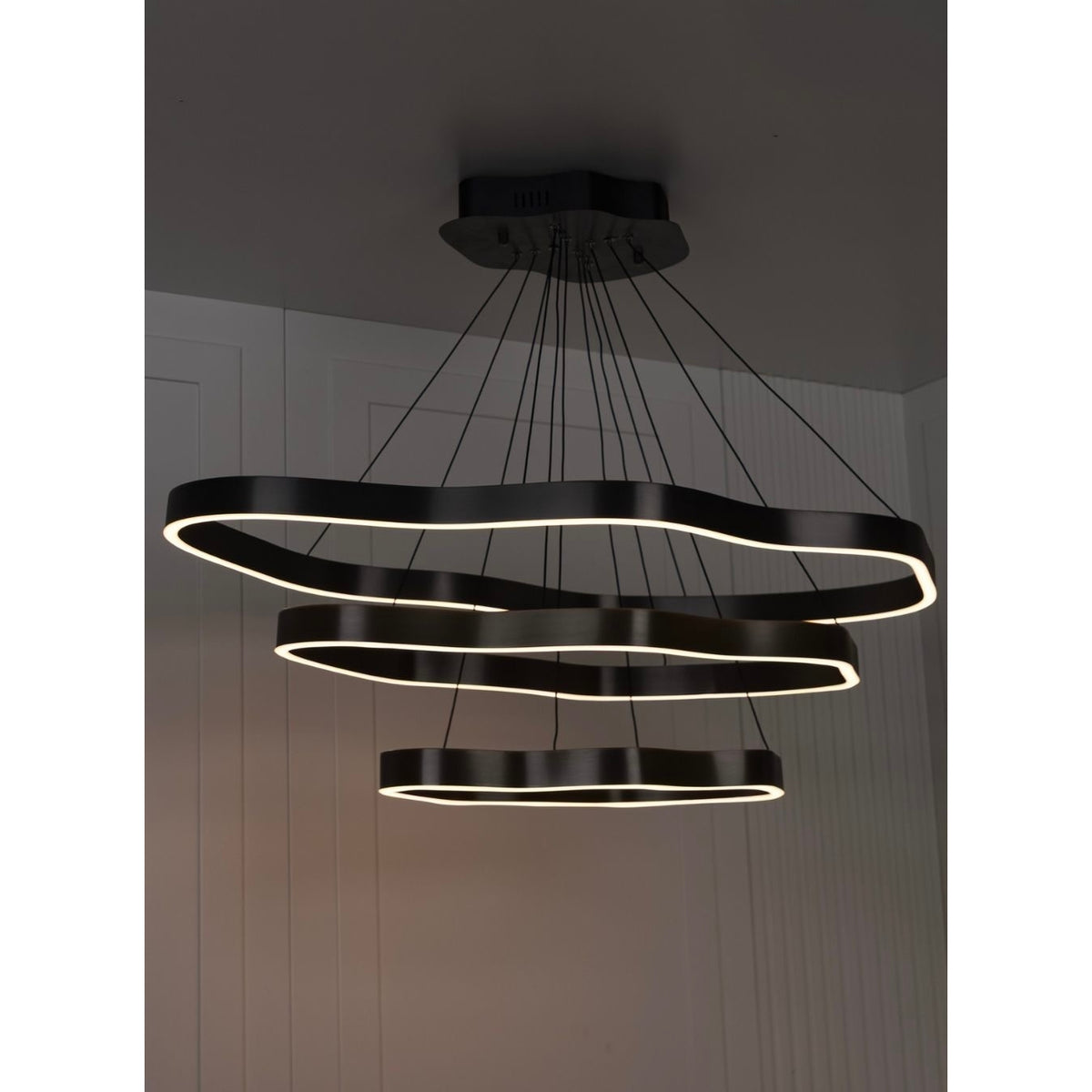 Astrara Led Sarkıt Avize